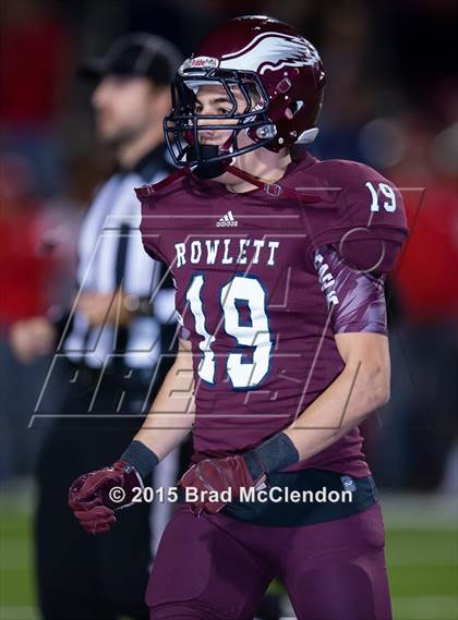 Thumbnail 2 in Belton vs Rowlett (UIL 6A Bi-District Playoff) photogallery.