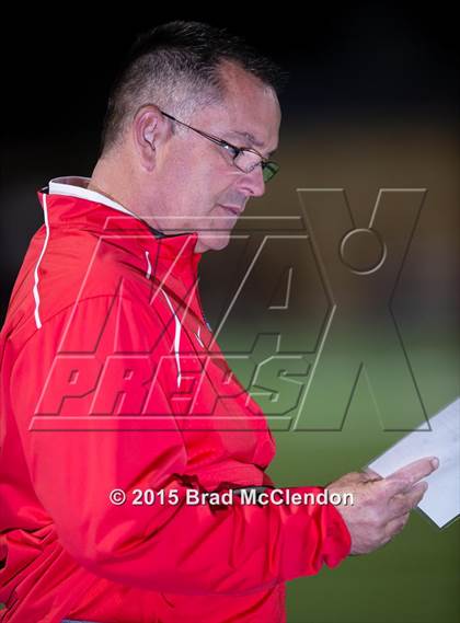 Thumbnail 2 in Belton vs Rowlett (UIL 6A Bi-District Playoff) photogallery.