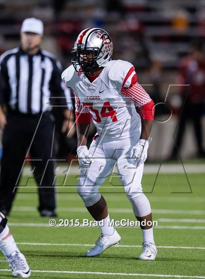 Thumbnail 3 in Belton vs Rowlett (UIL 6A Bi-District Playoff) photogallery.