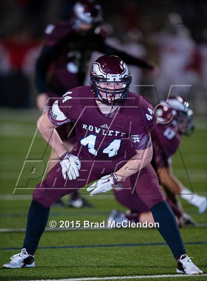 Thumbnail 1 in Belton vs Rowlett (UIL 6A Bi-District Playoff) photogallery.