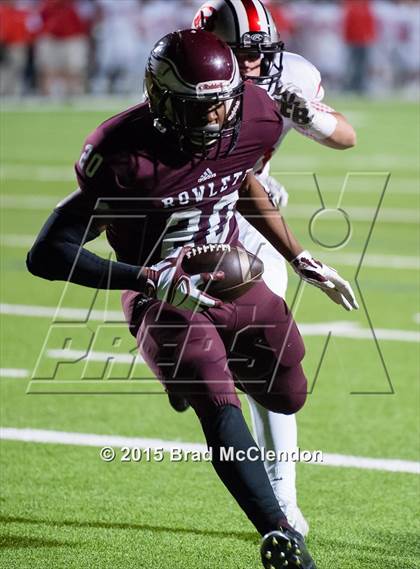 Thumbnail 1 in Belton vs Rowlett (UIL 6A Bi-District Playoff) photogallery.