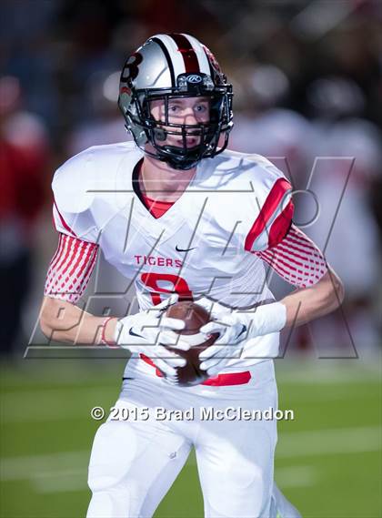 Thumbnail 1 in Belton vs Rowlett (UIL 6A Bi-District Playoff) photogallery.