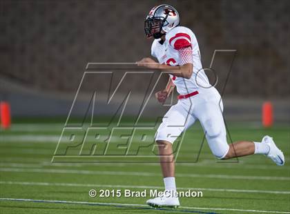 Thumbnail 1 in Belton vs Rowlett (UIL 6A Bi-District Playoff) photogallery.