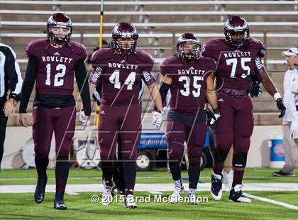 Thumbnail 2 in Belton vs Rowlett (UIL 6A Bi-District Playoff) photogallery.