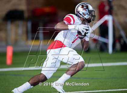 Thumbnail 1 in Belton vs Rowlett (UIL 6A Bi-District Playoff) photogallery.
