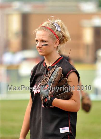 Thumbnail 2 in Bolivar vs Afton (NYSPHSAA Class D Semifinal) photogallery.