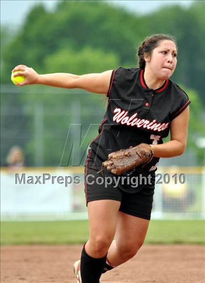 Thumbnail 2 in Bolivar vs Afton (NYSPHSAA Class D Semifinal) photogallery.