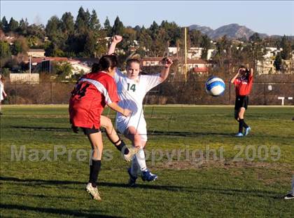 Thumbnail 1 in Carpinteria @ La Reina photogallery.