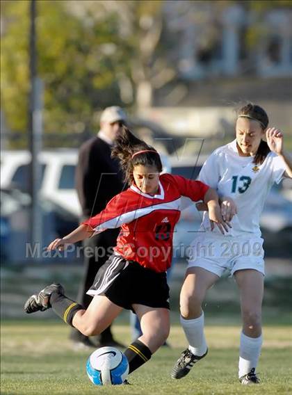 Thumbnail 1 in Carpinteria @ La Reina photogallery.