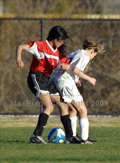 Thumbnail 3 in Carpinteria @ La Reina photogallery.