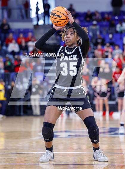 Thumbnail 2 in Cherokee vs. North Paulding (GHSA 7A Semifinal) photogallery.