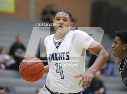 Thumbnail 2 in Bullard vs. Birmingham photogallery.