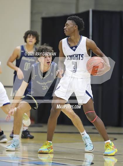 Thumbnail 3 in Bullard vs. Birmingham photogallery.