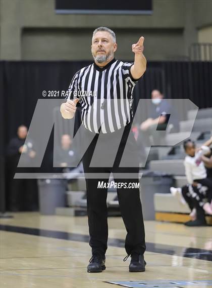 Thumbnail 2 in Bullard vs. Birmingham photogallery.