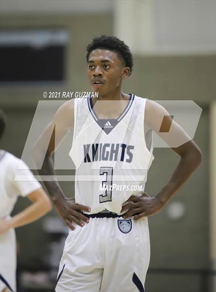 Thumbnail 2 in Bullard vs. Birmingham photogallery.