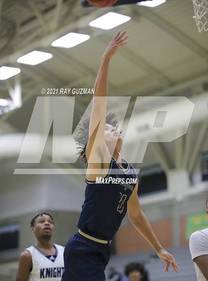 Thumbnail 2 in Bullard vs. Birmingham photogallery.