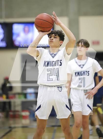 Thumbnail 3 in Bullard vs. Birmingham photogallery.