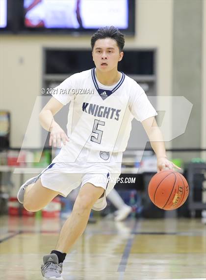 Thumbnail 3 in Bullard vs. Birmingham photogallery.