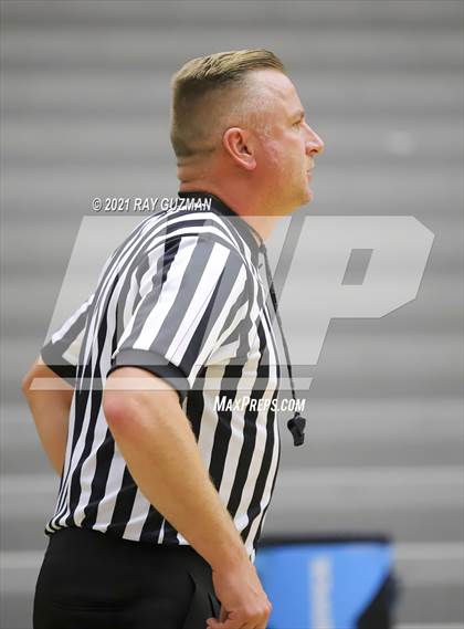 Thumbnail 3 in Bullard vs. Birmingham photogallery.