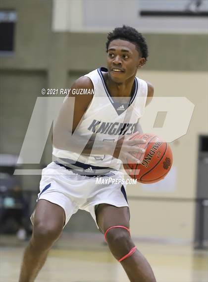 Thumbnail 3 in Bullard vs. Birmingham photogallery.