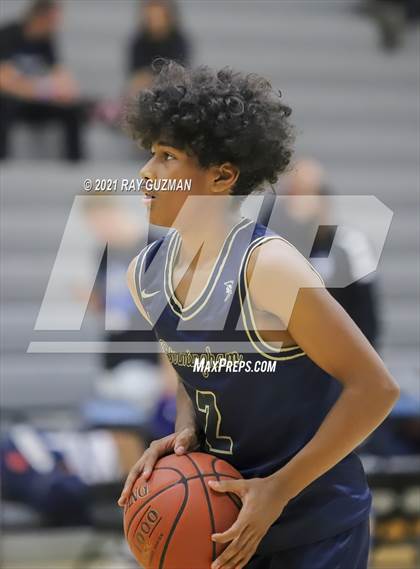 Thumbnail 2 in Bullard vs. Birmingham photogallery.