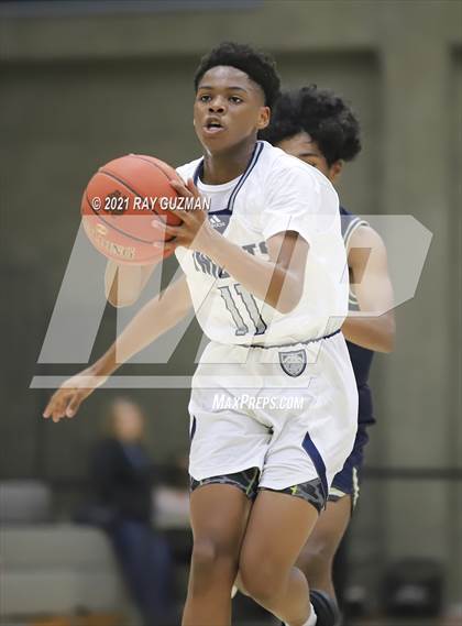 Thumbnail 2 in Bullard vs. Birmingham photogallery.