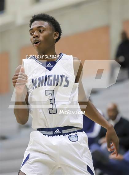 Thumbnail 3 in Bullard vs. Birmingham photogallery.