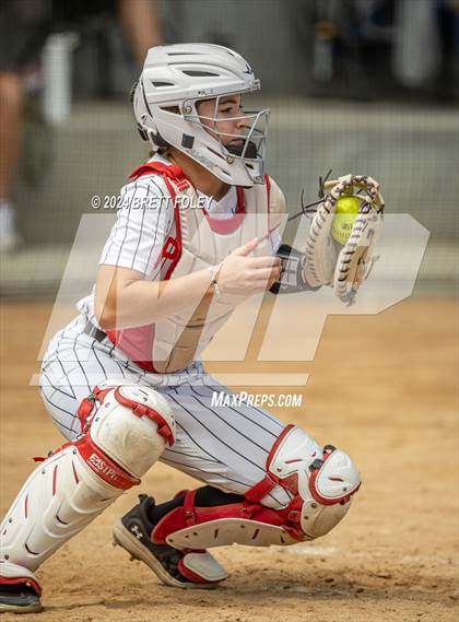 Thumbnail 3 in Platte County vs Lincoln Southeast (Monarch Invitational) photogallery.