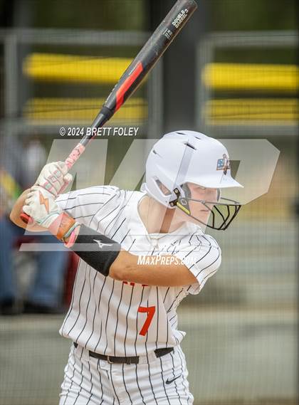 Thumbnail 1 in Platte County vs Lincoln Southeast (Monarch Invitational) photogallery.