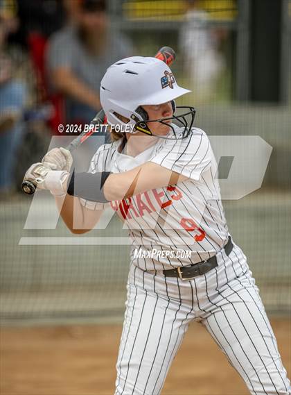 Thumbnail 3 in Platte County vs Lincoln Southeast (Monarch Invitational) photogallery.
