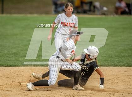 Thumbnail 3 in Platte County vs Lincoln Southeast (Monarch Invitational) photogallery.