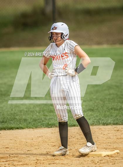 Thumbnail 1 in Platte County vs Lincoln Southeast (Monarch Invitational) photogallery.