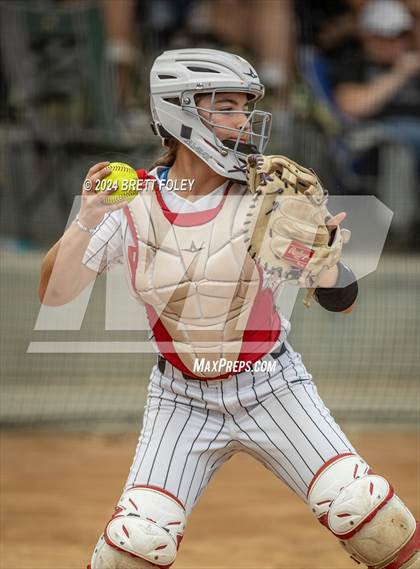 Thumbnail 2 in Platte County vs Lincoln Southeast (Monarch Invitational) photogallery.