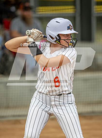 Thumbnail 3 in Platte County vs Lincoln Southeast (Monarch Invitational) photogallery.