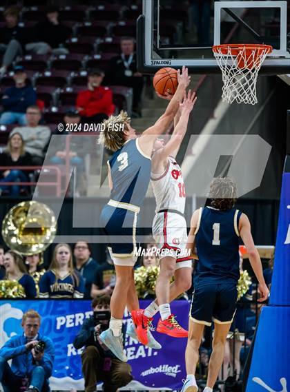 Thumbnail 1 in Owyhee vs. Middleton (IHSAA 5A Quarterfinal) photogallery.