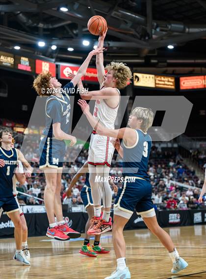 Thumbnail 2 in Owyhee vs. Middleton (IHSAA 5A Quarterfinal) photogallery.