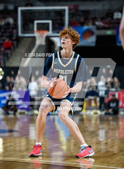Thumbnail 3 in Owyhee vs. Middleton (IHSAA 5A Quarterfinal) photogallery.