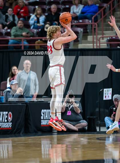Thumbnail 1 in Owyhee vs. Middleton (IHSAA 5A Quarterfinal) photogallery.