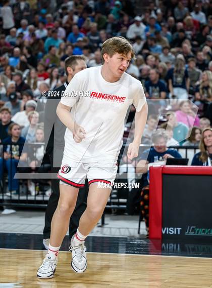 Thumbnail 1 in Owyhee vs. Middleton (IHSAA 5A Quarterfinal) photogallery.