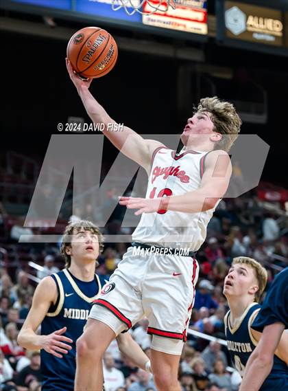 Thumbnail 1 in Owyhee vs. Middleton (IHSAA 5A Quarterfinal) photogallery.