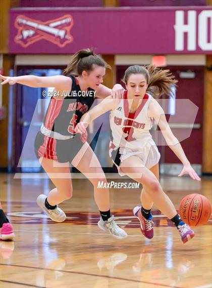 Thumbnail 1 in Hammond Central vs. La Fargeville (NYSPHSAA Class D Round 2) photogallery.