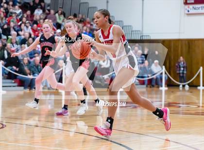 Thumbnail 1 in Hammond Central vs. La Fargeville (NYSPHSAA Class D Round 2) photogallery.