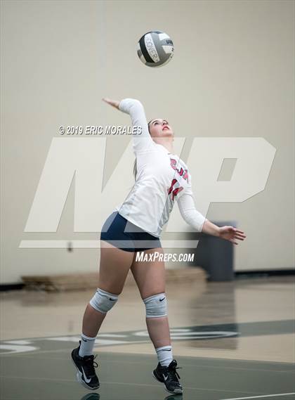 Thumbnail 1 in San Joaquin Memorial vs Tulare Union (Patriot Varsity Tournament) photogallery.
