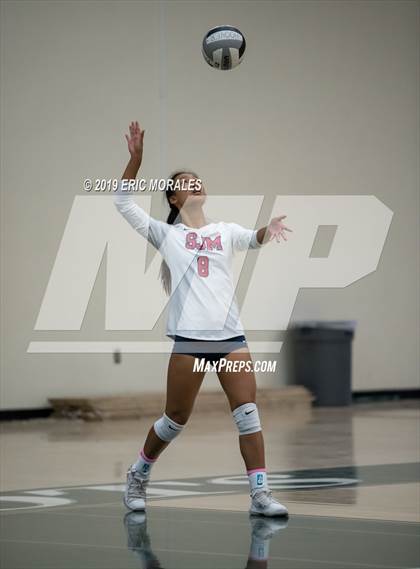 Thumbnail 3 in San Joaquin Memorial vs Tulare Union (Patriot Varsity Tournament) photogallery.