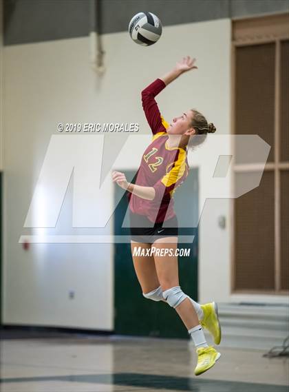 Thumbnail 1 in San Joaquin Memorial vs Tulare Union (Patriot Varsity Tournament) photogallery.