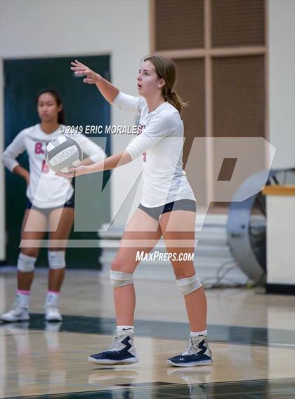 Thumbnail 1 in San Joaquin Memorial vs Tulare Union (Patriot Varsity Tournament) photogallery.