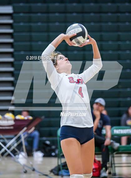 Thumbnail 1 in San Joaquin Memorial vs Tulare Union (Patriot Varsity Tournament) photogallery.