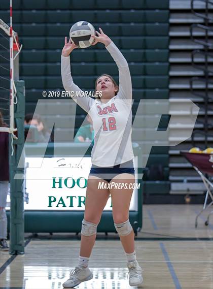 Thumbnail 2 in San Joaquin Memorial vs Tulare Union (Patriot Varsity Tournament) photogallery.