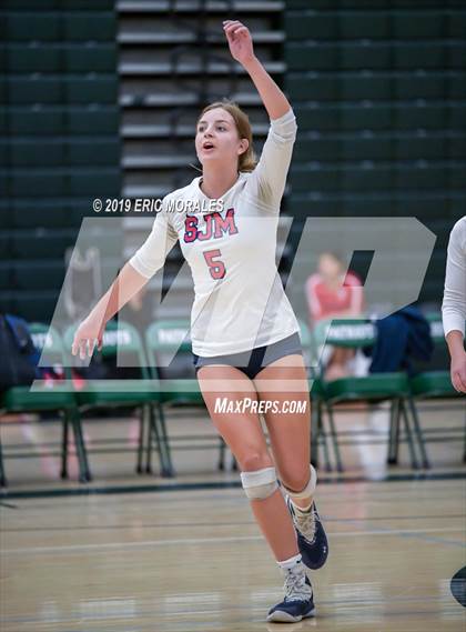 Thumbnail 1 in San Joaquin Memorial vs Tulare Union (Patriot Varsity Tournament) photogallery.