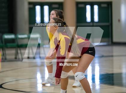 Thumbnail 2 in San Joaquin Memorial vs Tulare Union (Patriot Varsity Tournament) photogallery.